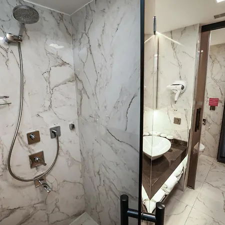 Hotel Broyt
